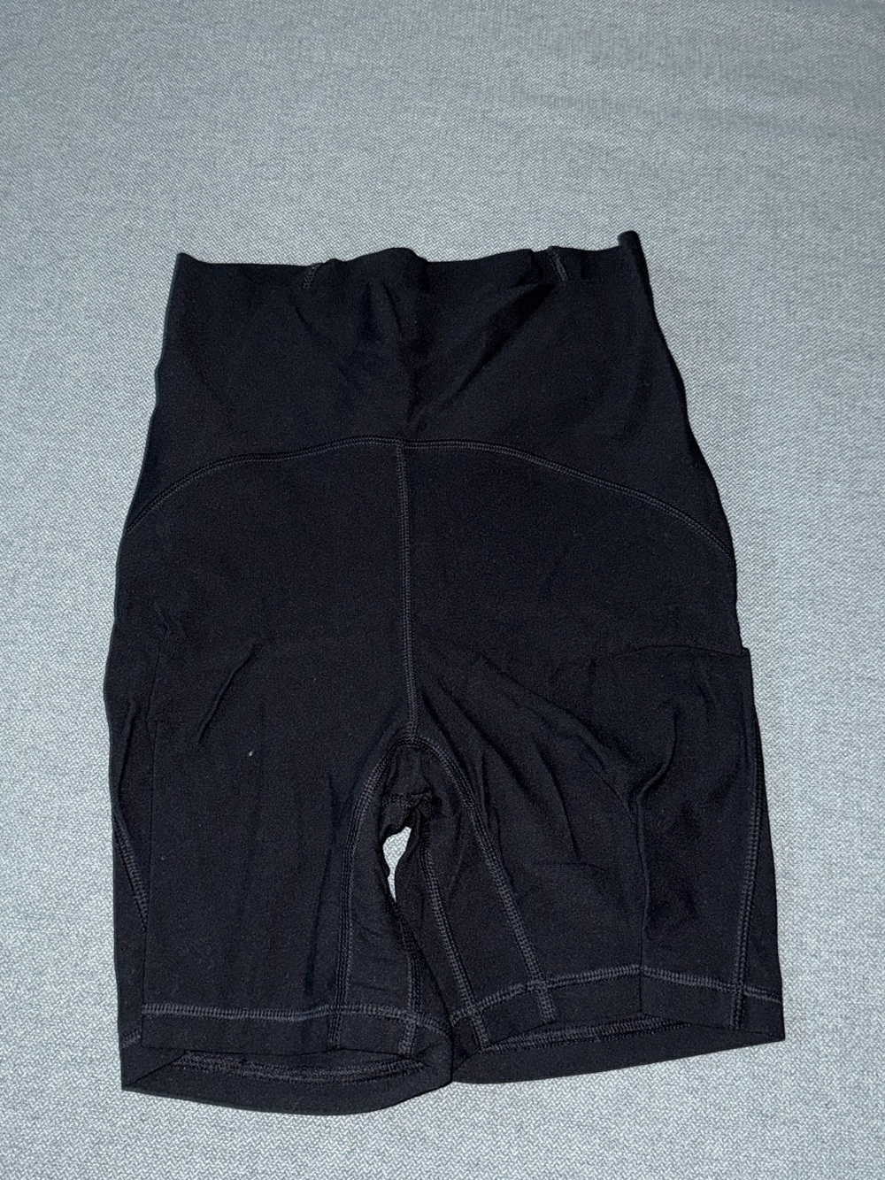 Old Navy Black High-Waist Bike Shorts with Side Pocket